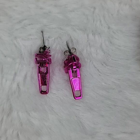 Novelty Earrings... Ice cream cones, pizza and Zippers - Picture 4 of 4